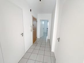 Freie EG Wohnung in Holsterhausen - Flur