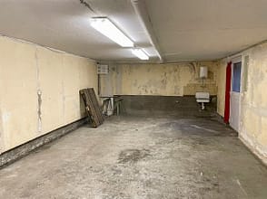 beheizbare Lagerfläche, Archiv im UG zentral in Duisburg - Lagefläche Ausgang