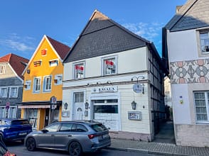 Zukunft Gestalten. Potenzial hebeln. Denkmalschutz & Fachwerk - Hausansicht