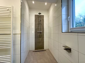 New Living in Rüttenscheid mit EBK - Dusche