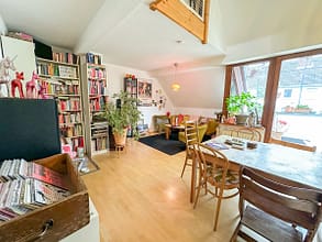 Über den Dächern nähe Isenbergplatz - Wohnzimmer