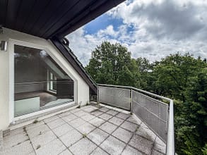Ankommen. Wohlfühlen. Ein Zuhause zum Leben, Entspannen und Großwerden. - Balkon 1 – weitere Ansicht