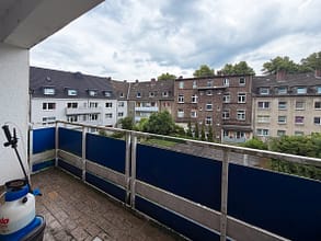 Zwischen Alltag und Rückzug – Balkonwohnung im 2. OG in Essen-Steele - Balkon