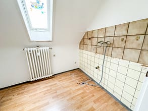 Glücksgriff für Anleger – Rendite und Raum für Wachstum - Küche DG (Leerwohnung)