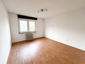 EG in Holsterhausen // bezugsfrei - Zimmer 1