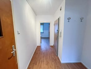 EG in Holsterhausen // bezugsfrei - Flur