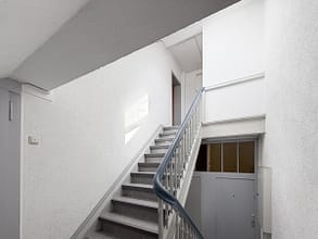 Vollvermietetes Mehrfamilienhaus mit 7 Wohneinheiten in Essen-Schonnebeck - Hausflur
