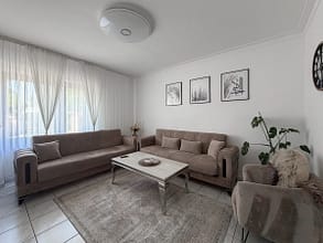 Vollvermietetes Mehrfamilienhaus mit 7 Wohneinheiten in Essen-Schonnebeck - Wohnzimmer