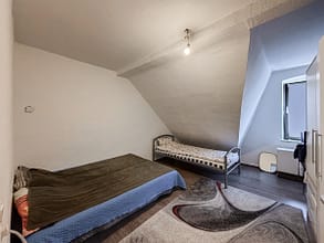 Vollvermietetes Mehrfamilienhaus mit 7 Wohneinheiten in Essen-Schonnebeck - Schlafzimmer 2