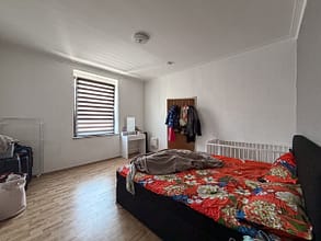 Vollvermietetes Mehrfamilienhaus mit 7 Wohneinheiten in Essen-Schonnebeck - Schlafzimmer