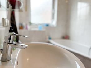 Hier beginnt’s - Badezimmer Detail