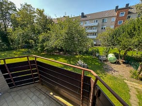 New Beginning in DU-Großenbaum - Balkon
