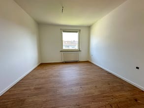 New Beginning in DU-Großenbaum - Schlafzimmer