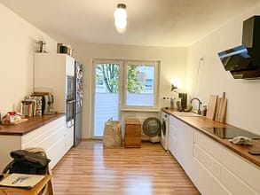 2-Zimmer-Wohnung mit Balkon und großem modernem Bad in Holsterhausen - Küche