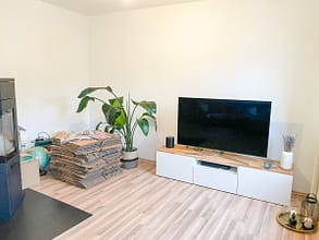 2-Zimmer-Wohnung mit Balkon und großem modernem Bad in Holsterhausen - Wohnzimmer