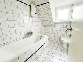 Dachgeschoss Idylle über den Dächern von Essen - Badezimmer