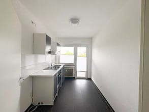 helle und moderne 1.5 Zimmer Wohnung mit Balkon, zentral in Holsterhausen - Küche