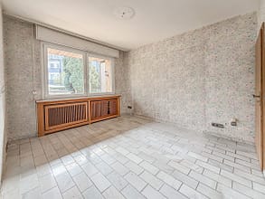 Kein Neubau. Kein Standard. Dafür ein Zuhause mit Balkon und Garage. - IMG_0748