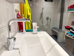 Ihre Zukunft beginnt hier: 4 Zimmer, Garten und jede Menge Möglichkeiten - Badezimmer