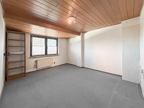 Familienglück mit viel Raum und Potenzial - Schlafzimmer 1
