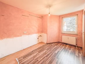 Charmante Maisonette-Eigentumswohnung in Dachgeschoss mit Balkon - Küche andere Sicht