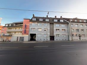 Wertanlage mit Rendite+ Potenzial - Hausansicht