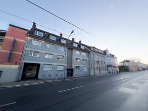 Wertanlage mit Rendite+ Potenzial - Hausansicht