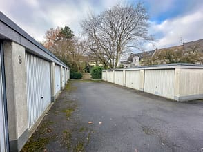Wertanlage mit Rendite+ Potenzial - Garagenhof