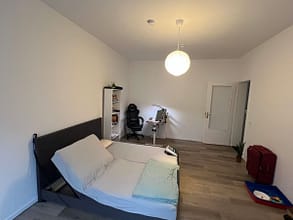 schöne Altbau Wohnung mit 3 Zimmer im Essener Süden mit großem Balkon - Büro