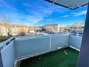 helle 1.5 Zimmer Wohnung mit Balkon, zentral in Holsterhausen - Balkon