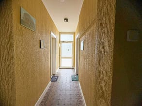 Anlage mit Zukunft | ruhiges MFH mit enormen Potenzial - Treppenhaus