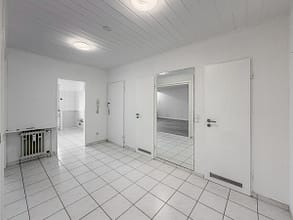 Kupferdreh-Highlight: Licht, Lage, Lebensqualität – inklusive Garage - Diele w. Ansicht