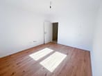 Freie EG Wohnung in Holsterhausen - Wohn/Schlafzimmer