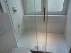 gepflegtes 11 Parteienhaus in ideal zentral vermietbarer Lage von Essen inkl. Balkon, Garten, Solar - Badezimmer
