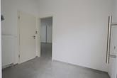 Kernsanierte Hofwohnung, große Terrasse, WE9 EG rechts // Bismarckhaus - Flur
