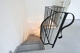 Kernsanierte Hofwohnung über 2 Ebeneren - große Terrasse, WE10 EG links // Bismarckhaus - Abgang Schlafzimmer