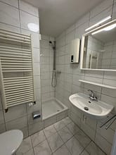 Exklusives 1-Zimmer-Wohnparadies in Essen-Stadtwald - Badezimmer