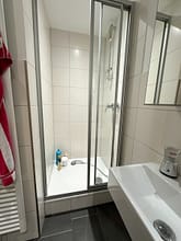 Wohnen oder Vermieten? Top-Investment in begehrter Lage nahe Uni & City - Bad