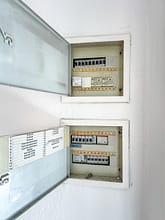 4-Zimmer-Altbauwohnung mit Blick ins grüne Mühlenbachtal – UKE - Elektrosicherungen