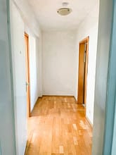 helle 1.5 Zimmer Wohnung mit Balkon, zentral in Holsterhausen - Flur