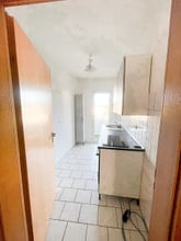 helle 1.5 Zimmer Wohnung mit Balkon, zentral in Holsterhausen - Küche